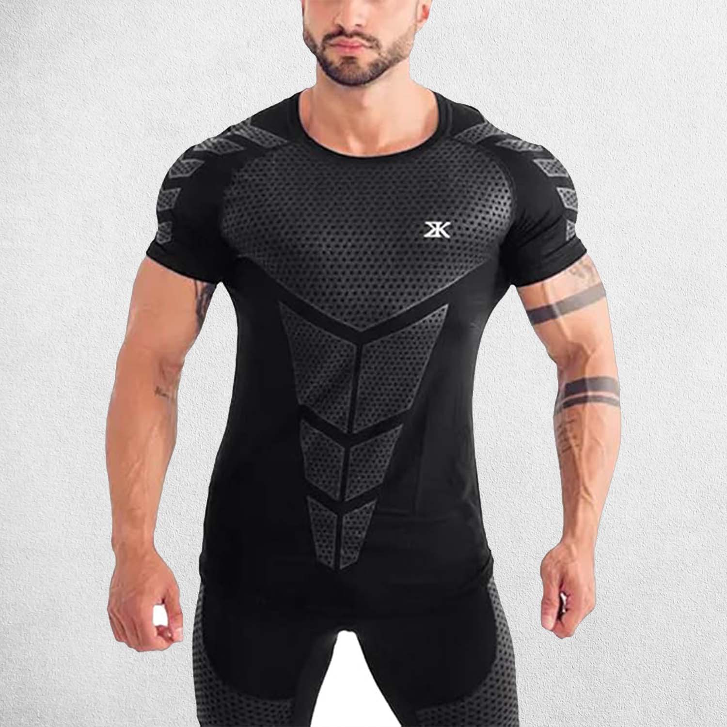 Model Wearing Black Men's Quick-Dry Compression T-Shirt – Tight-Fit Gym & Running Shirt for Fitness, Bodybuilding & Training
